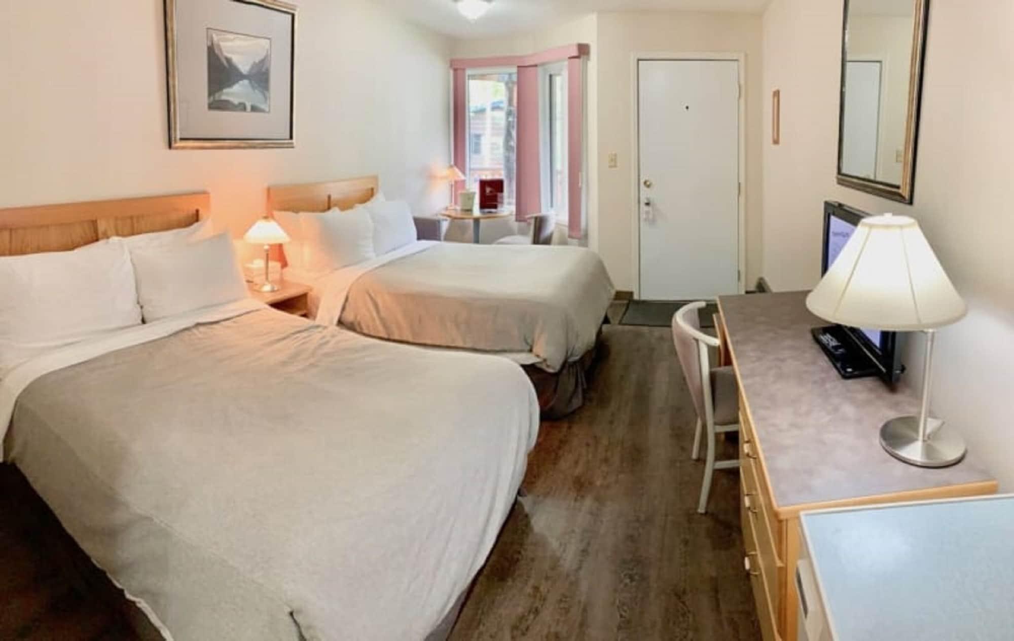 Sunwapta Falls Rocky Mountain Lodge Τζάσπερ Εξωτερικό φωτογραφία