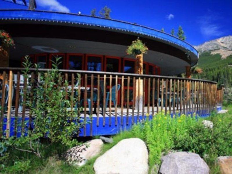 Sunwapta Falls Rocky Mountain Lodge Τζάσπερ Εξωτερικό φωτογραφία